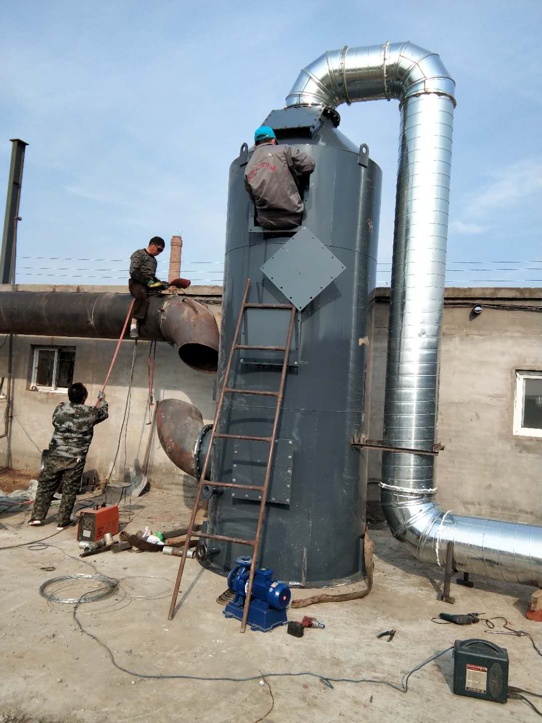 五金廠廢氣噴淋有用嗎？堿式噴淋塔怎么樣
