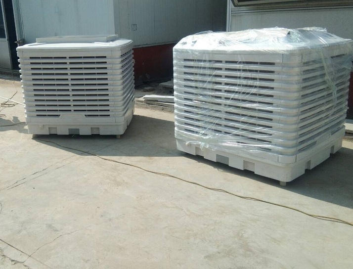 通風換氣型：如果室內空氣污濁，或者有異味等，同時還非常悶熱的車間廠房等場所，例如：印染車間、化工、電鍍或焊接、各種高密度養(yǎng)殖場所建議采用風機水簾降溫系統(tǒng)，此場所通風換氣是主要需求，兼顧降溫是次要需求。