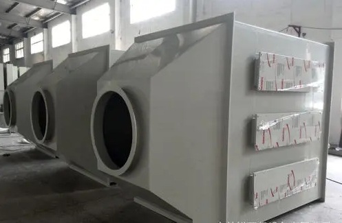 汽車(chē)烤漆房廢氣處理四個(gè)方式介紹